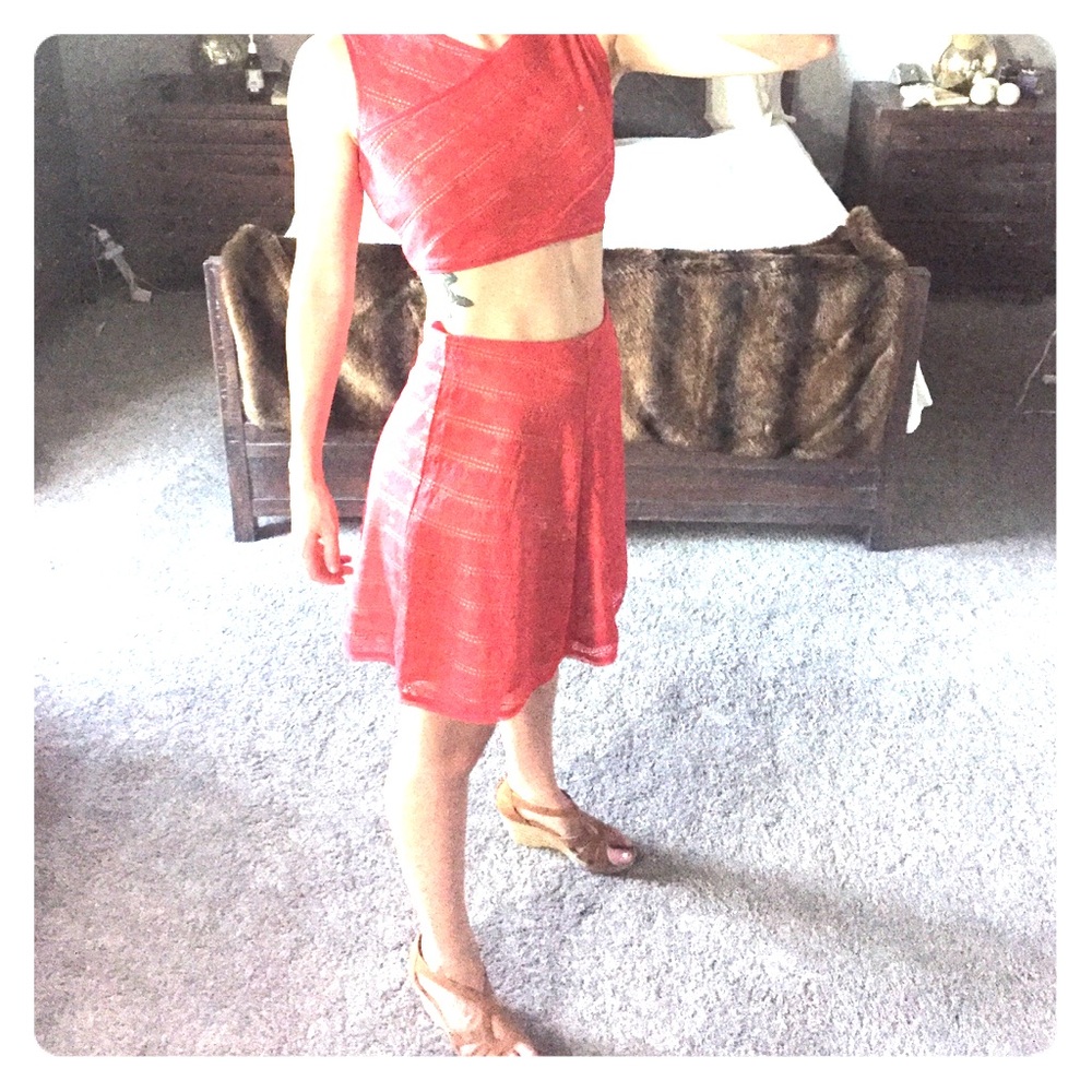 BCBG MAXAZRIA red lace two piece crop & skirt set