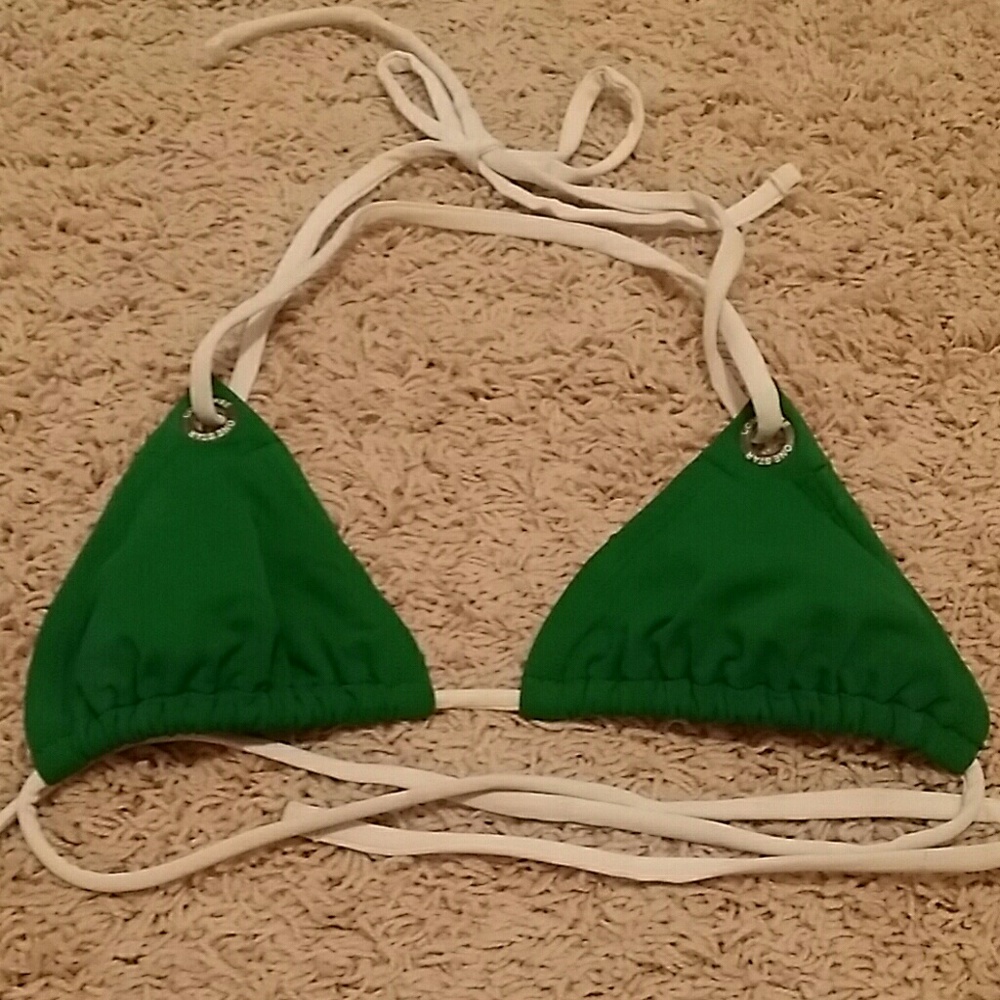 Bikini top