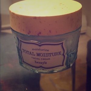 Benefit total moisture facial cream