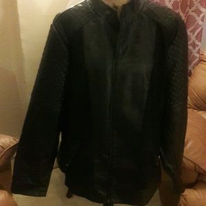 2 bundle jackets sizes 22/24 and 3X