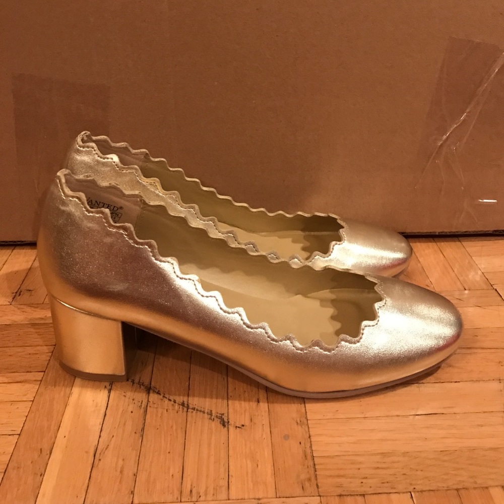 Gold Heels!!