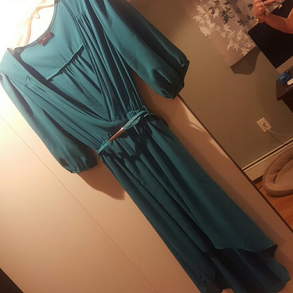 Green hi-lo dress