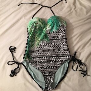 Tribal one piece bathing suit🌿