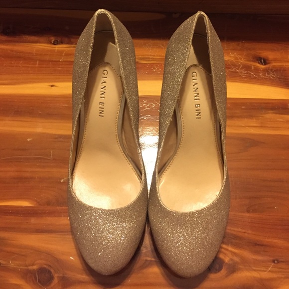 Gold Gianni bini high heels - Picture 1 of 3