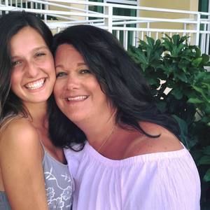 Meet your Posher, Abbey