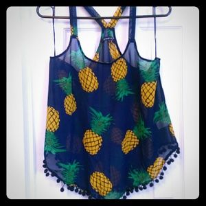 Racerback pineapple top