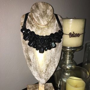 ✨HOST PICK 9/15✨ BEAUTIFUL BLACK NECKLACE ✨