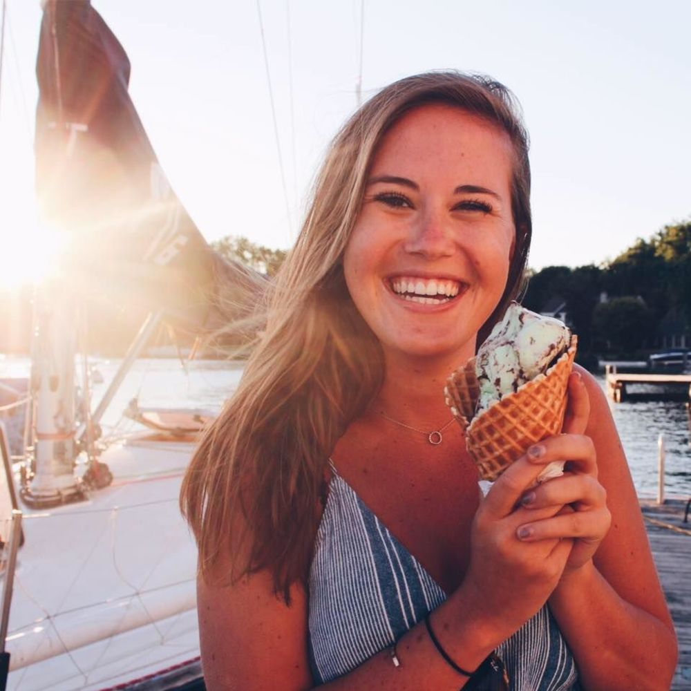 Meet your Posher, Annie