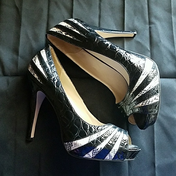 Shoes - Donating Soon! Buy Now Animal print pumps
