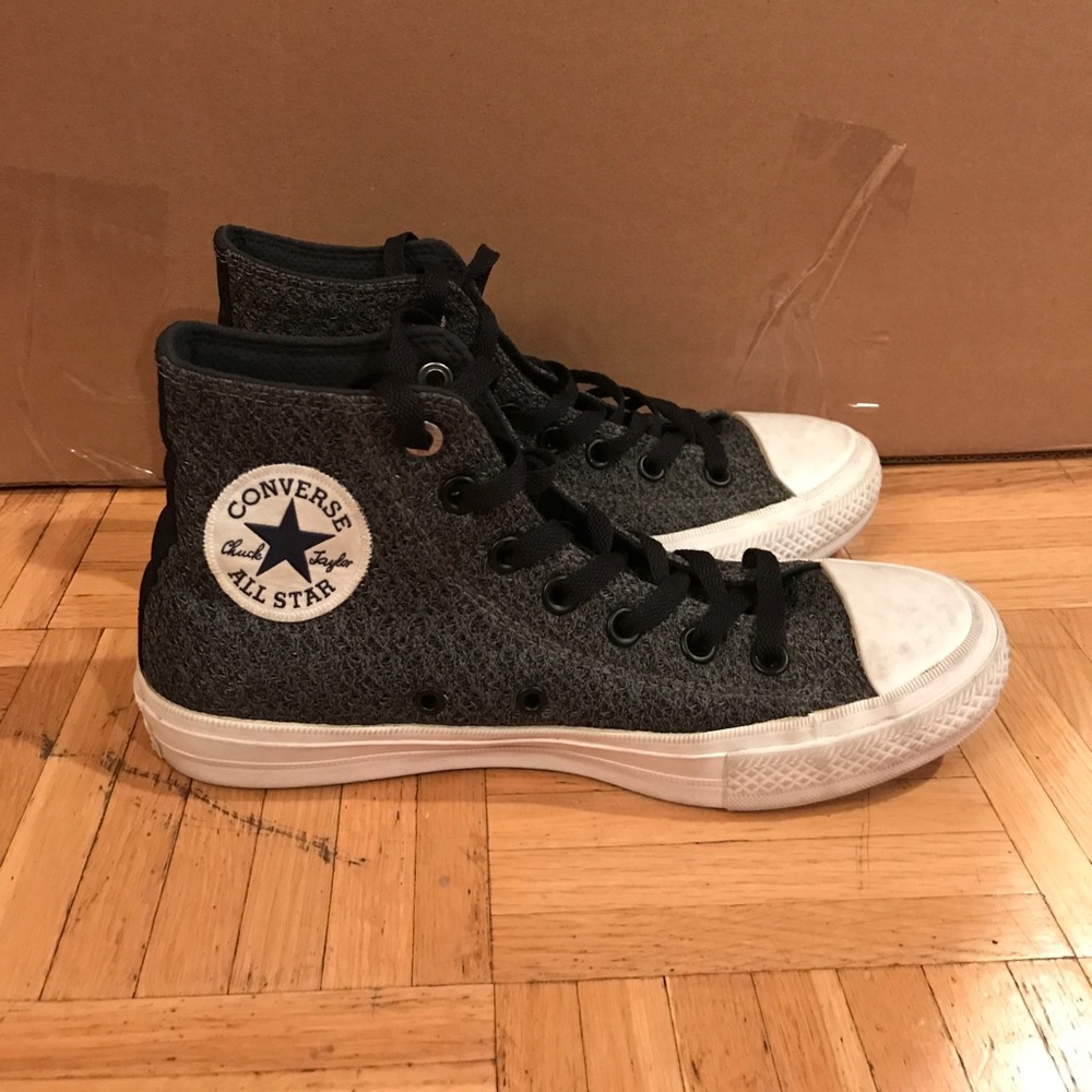Black and Grey Hight Top Converse!!