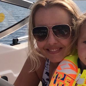 Meet your Posher, Alison