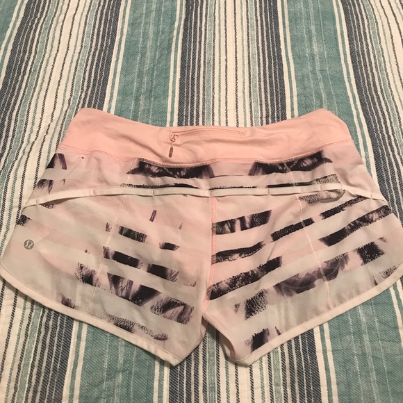 lululemon athletica Pants - Lululemon Speed Short