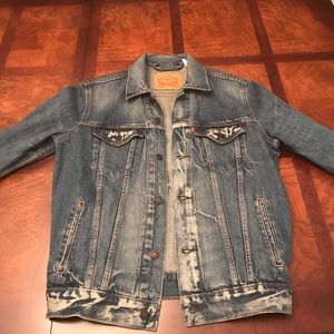 MENS Levi Strauss jean jacket