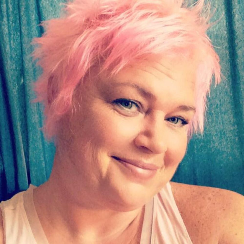 Meet your Posher, Tina