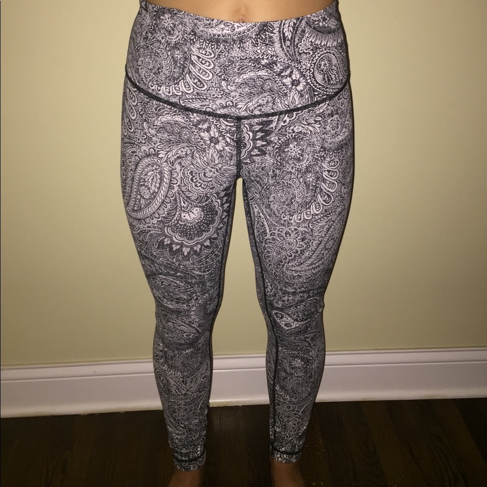 Lululemon leggings