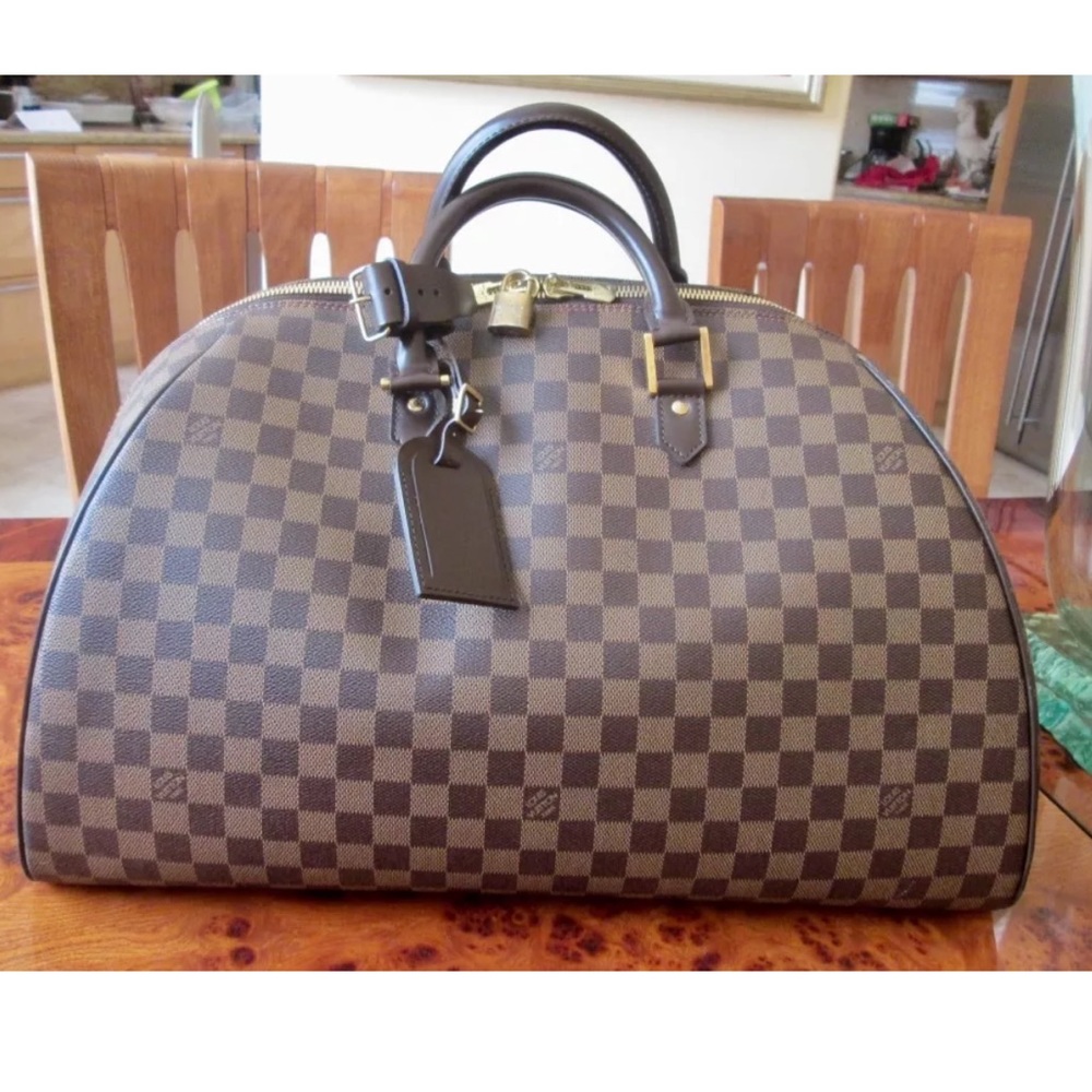 100% authentic, LOUIS VUITTON Rivera GM Damier.