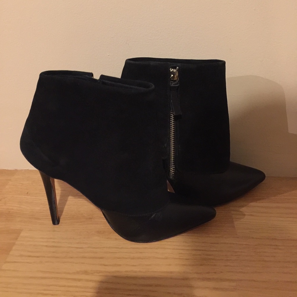 Alice & Olivia by Stacy Bendet Dawson Bootie - New