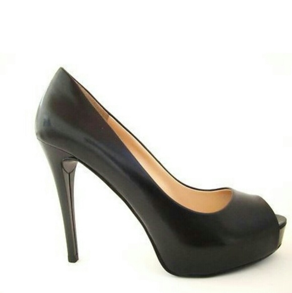 Guess Shoes - Guess Patches Platform Open Peep Toe! 💯💯