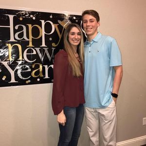 Meet your Posher, Zachary