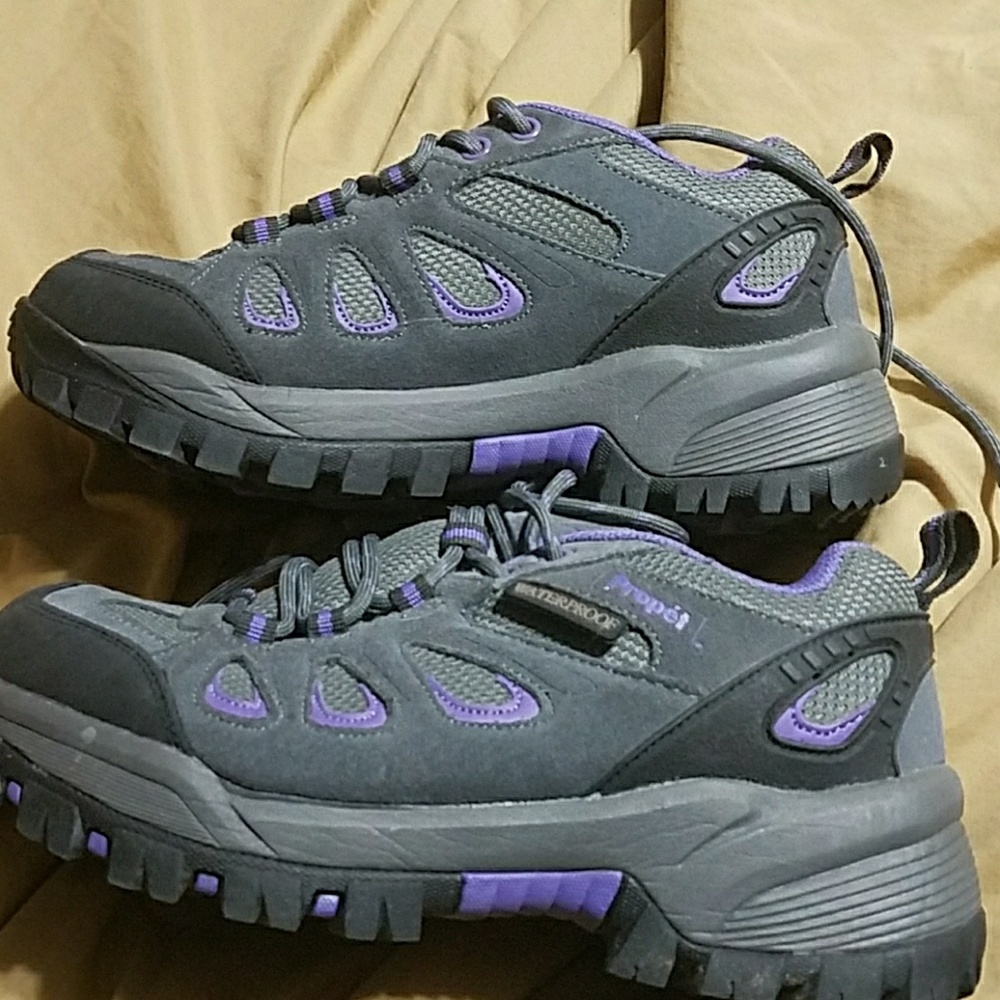 Propet waterproof hiking boots