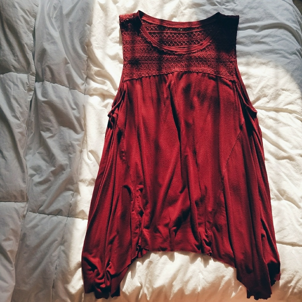 Soft and Sexy AEO Maroon Tank