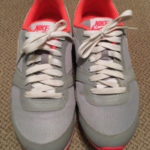 Nike Eclipse II Womens Sneakers