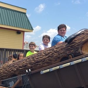 Meet your Posher, Conner