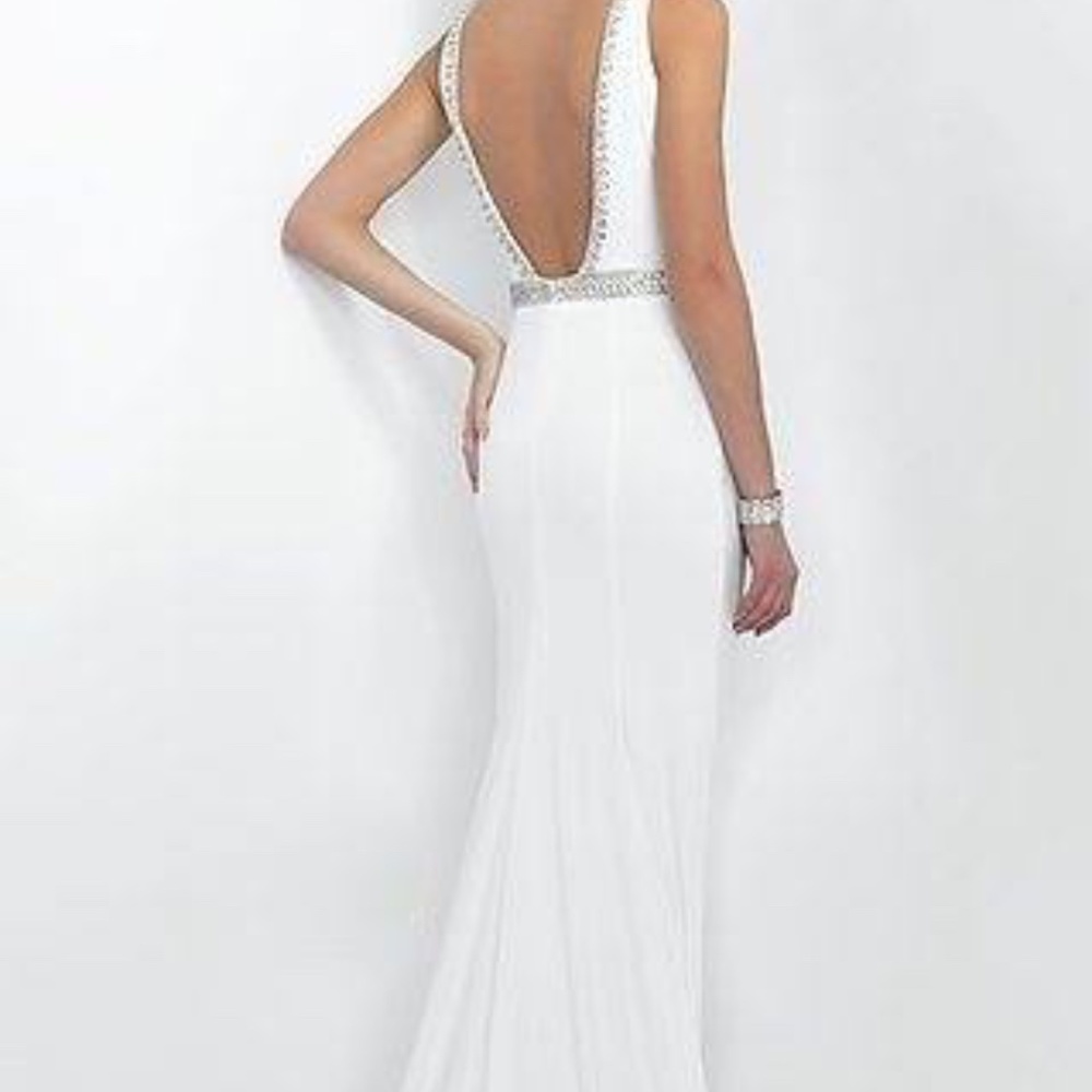 Dress - Picture 2 of 7