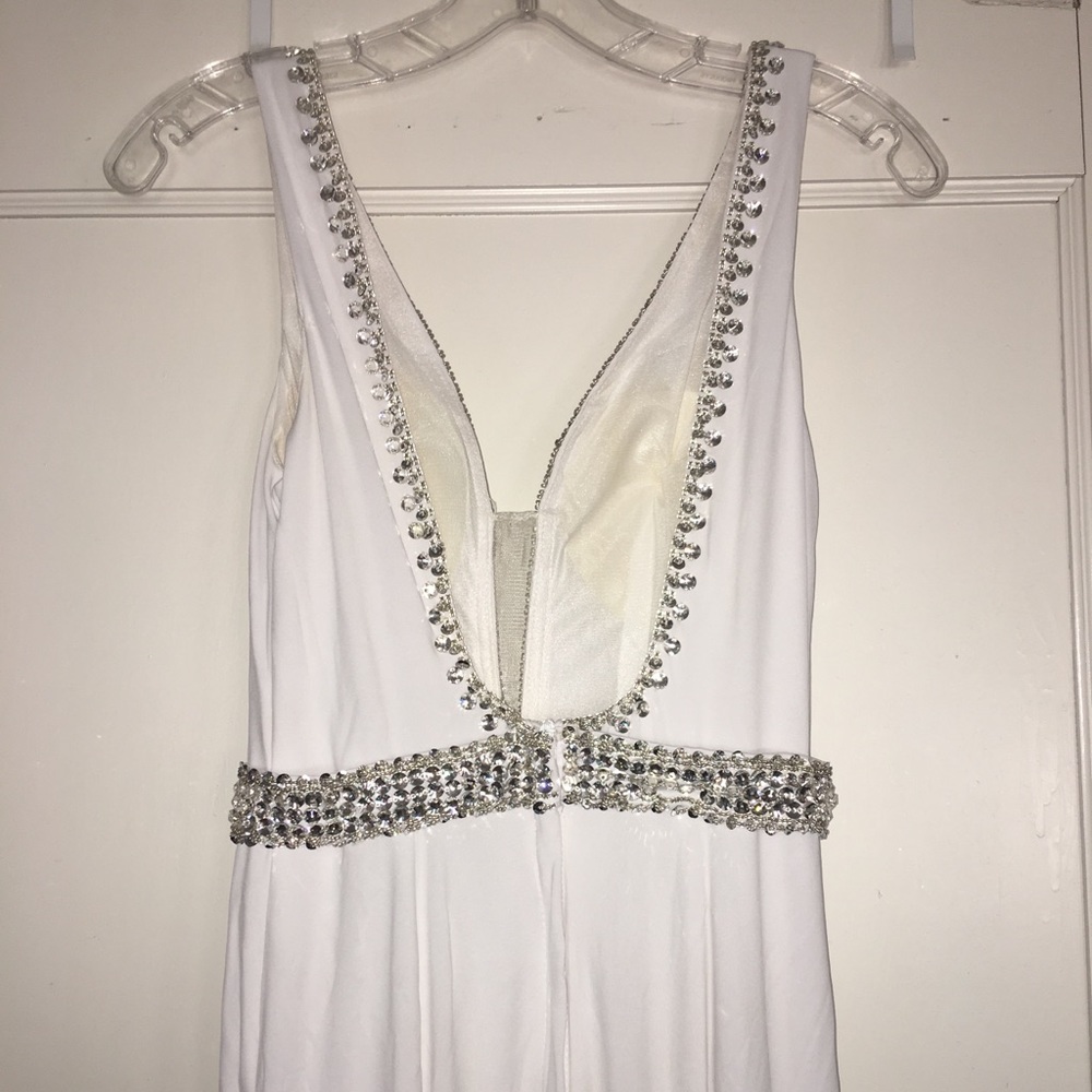Dress - Picture 7 of 7