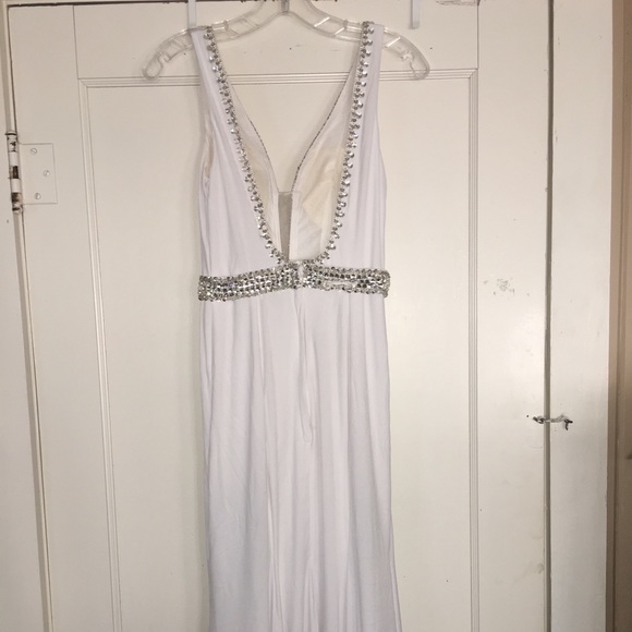 Dress - Picture 6 of 7