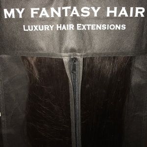 MY FANTASY HAIR EXTENSIONS!! 22 INCH LENGTH 200 G