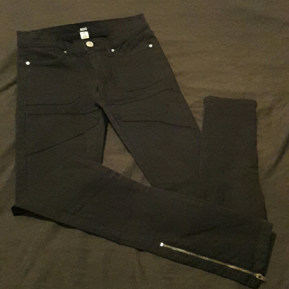 NW/O T Urban Outfitters BDG jeans