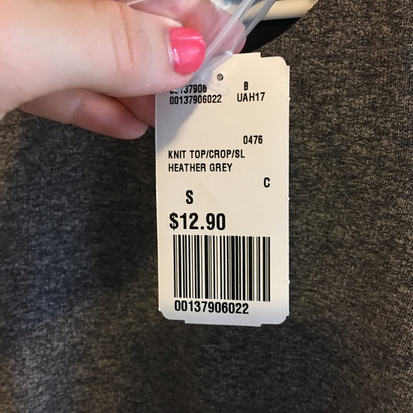 Forever 21 Grey Crop Top - Picture 4 of 4