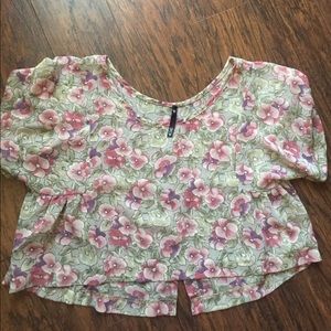Floral crop top blouse