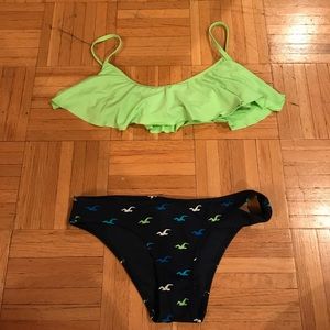Hollister 2-piece bathing suit!!