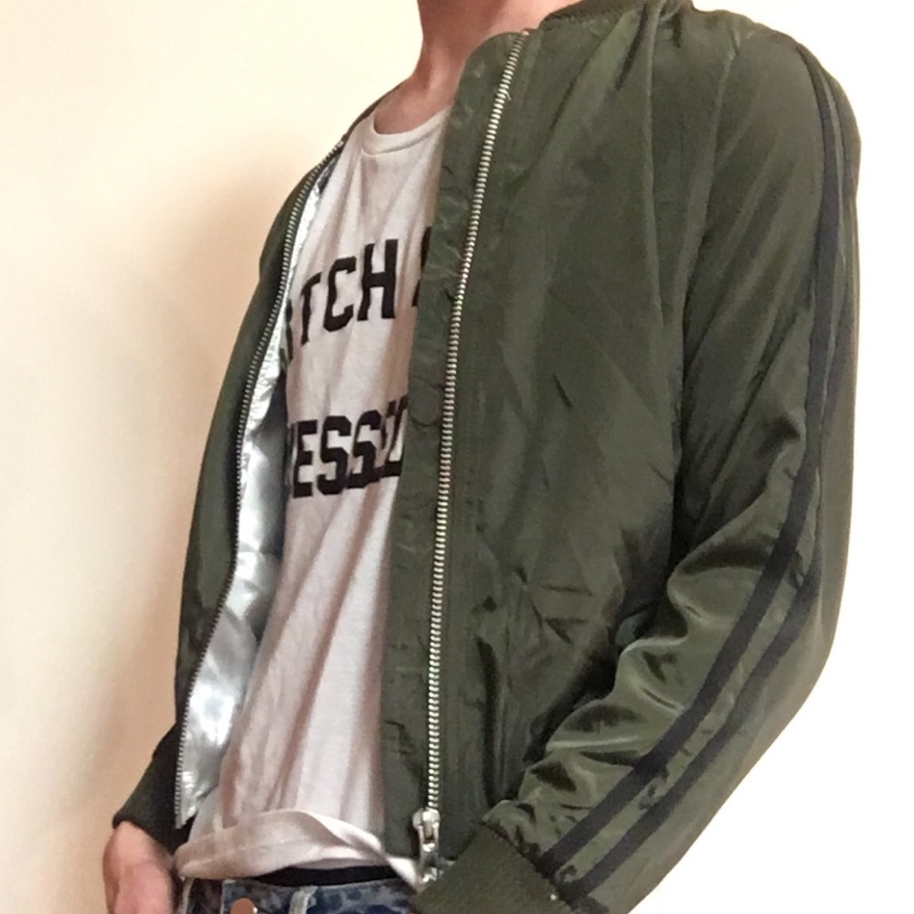 🌲 Forest Green Bomber w/ Striped Sleeves 🌲