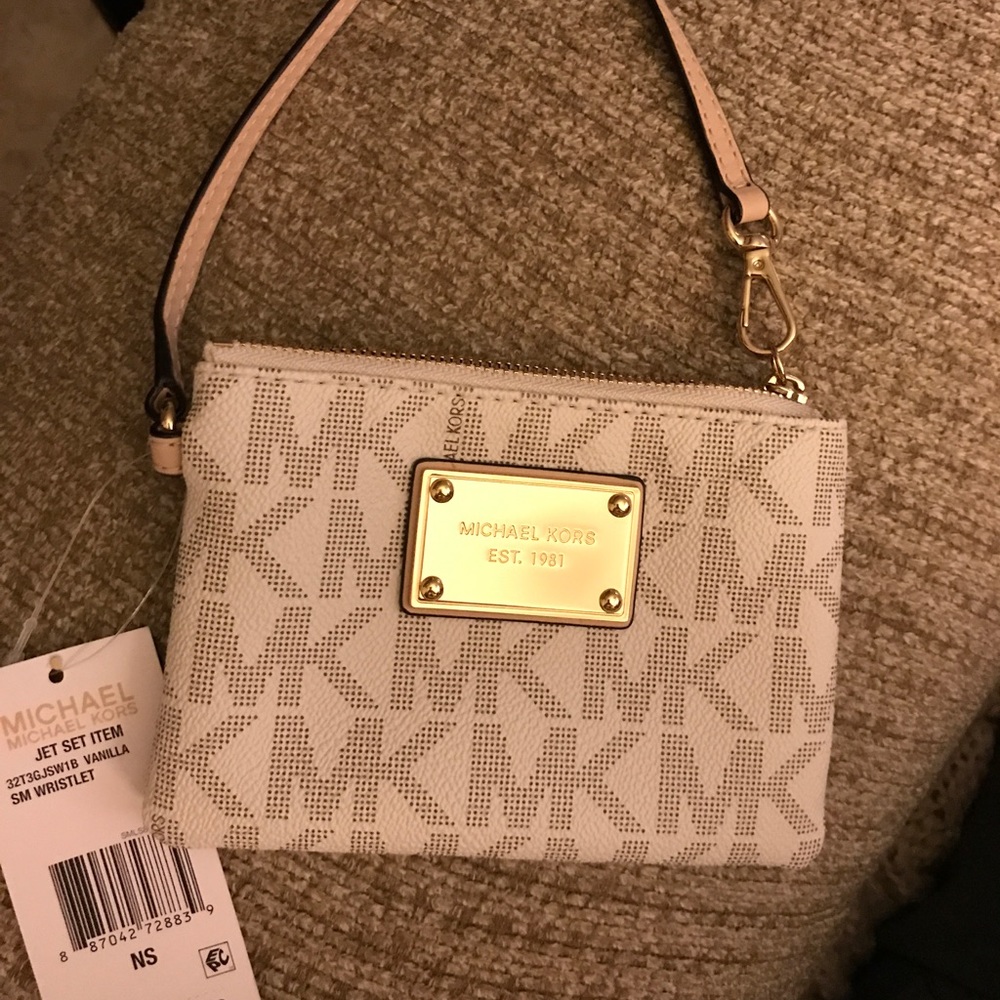 Michael Kors Small Vanilla Jet Set Wristlets NWT
