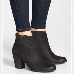 BP "trolley" black leather booties
