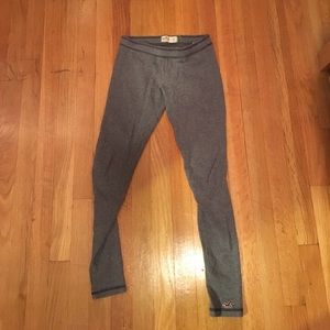 Grey Hollister Legging