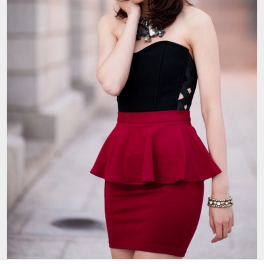 H&M High Waisted Peplum Skirt