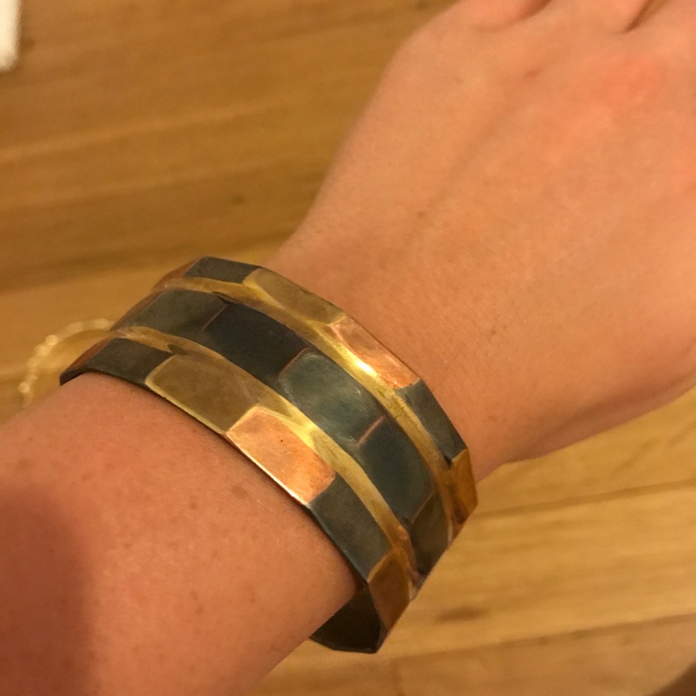 Gold and copper bangle