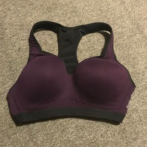 Reebok play dry extra support sports bra