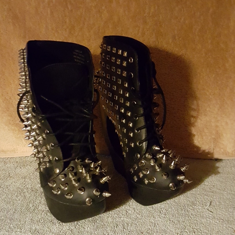 Jeffery Campbell