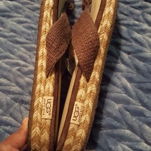 Ugg FLIP FLOPS