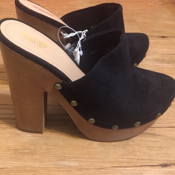 Dekota black faux suede clogs - Picture 2 of 4