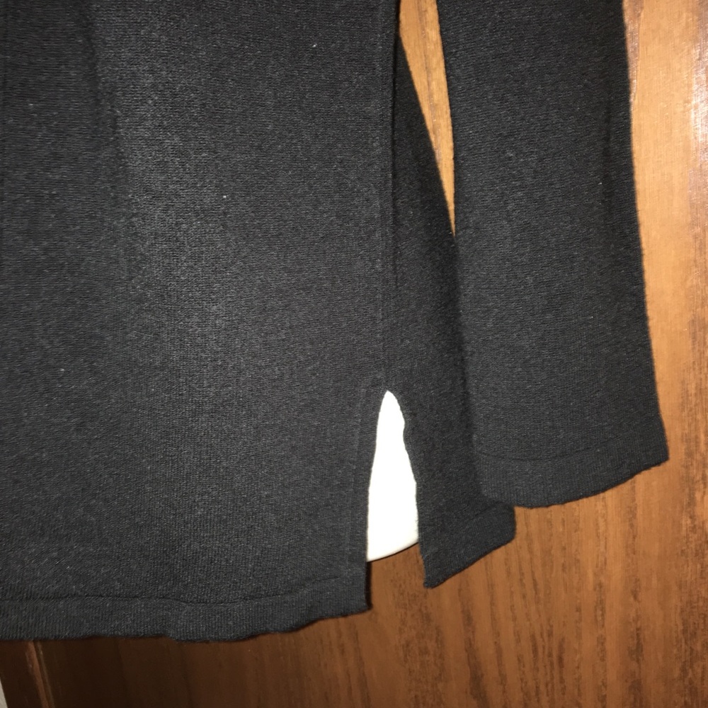 Sweater - Picture 2 of 3