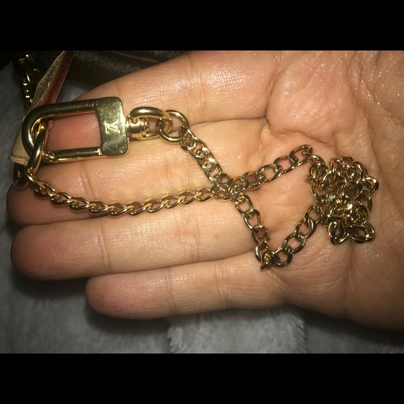 Brand new original authentic - Picture 5 of 8