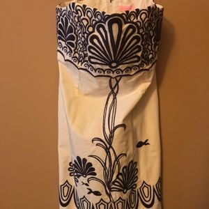 Lilly Pulitzer white dress with Navy fish detail