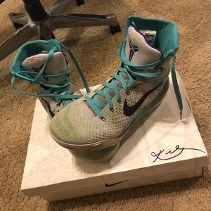 Kobe IX Elite Expression