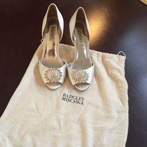 Womens Wedding sz 7 Badgley Mischka 'Pearson' pump